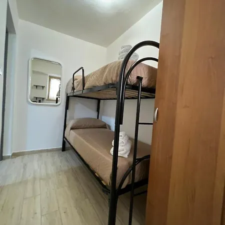 Frühstückspension The Mistral Scilla