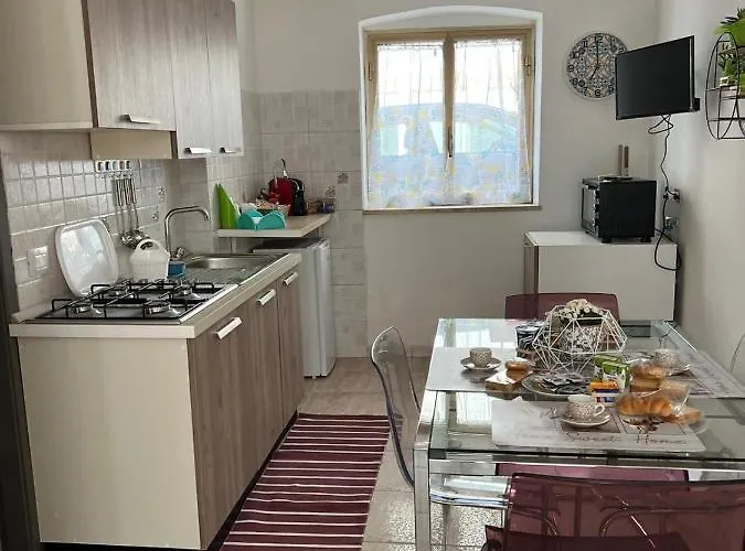 The Mistral シッラ