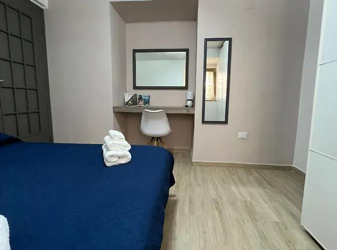 The Mistral 3* シッラ